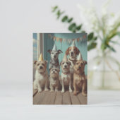 お祝いの帽子をかぶった犬の誕生日パーティー ポストカード (スタンド正面)