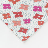 お祝いの花と水玉模様 フリースブランケット (角)