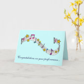 お祝い音楽性能のノートおよび星 カード (黄色い花)