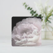 お祝い・オブ・ライフ淡い色の・スクエア・ピンク・ローズ・フローラ 招待状 (スタンド正面)
