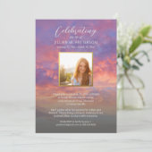 お祝い・オブ・ライフ・スカイ・クラウドサンセット葬儀 招待状 (スタンド正面)