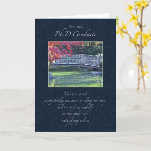 お祝いPhdの卒業生 カード (黄色い花)