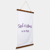 お結婚二人だ。名前の日付パープルシンプルミニマルモード 吊り下げ型タペストリー (傾斜あり)