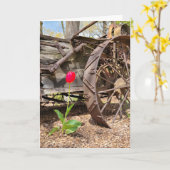 お考え前の古いワゴンと赤いチューリップ カード (黄色い花)