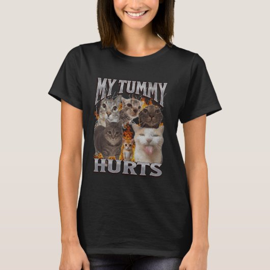 お腹が痛い面白い猫のミームの海賊版グラフィック Tシャツ (正面)