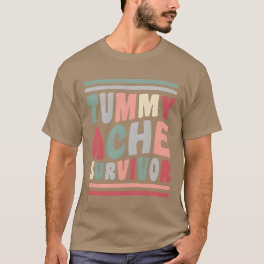 お腹の痛みに耐えた生存者 80年代 70年代 ビンテージギフト Tシャツ (正面)
