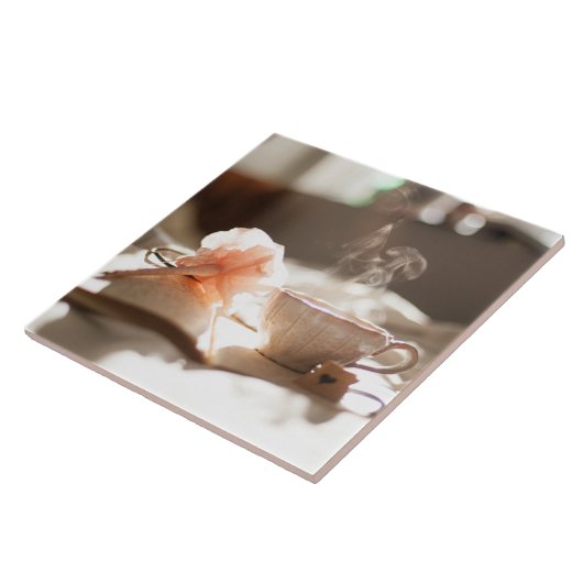 お茶の時間と良い本 タイル (側面)