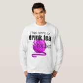 お茶を飲みクロシェのおもしろい贈り物 Tシャツ (正面フル)