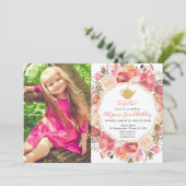 お茶会の誕生日、珊瑚の赤面のピンクの金ゴールドの写真 招待状 (スタンド正面)