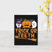 お菓子か歯か 面白い歯医者 ハロウィン 歯科部 カード (黄色い花)