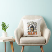 お菓子だけください ハロウィン 犬 幽霊 Tシャツ_1 クッション (椅子)