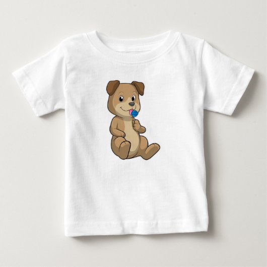 お菓子のキャンディーを持った犬 ベビーTシャツ (正面)