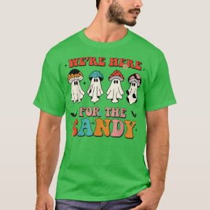 お菓子の季節は不気味Ha Tシャツ