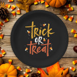 お菓子コーンハロウィーンのトリックまたは治療 ペーパープレート<br><div class="desc">トリックまたはトリートキャンディーコーンハロウィーン紙プレートは、おもしろいブラシ型と可愛いキャンディーコーンイラストを備えている。</div>