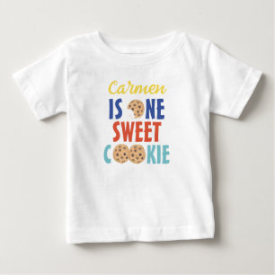 お菓子好きな1歳の男の子の誕生日Tシャツ ベビーTシャツ