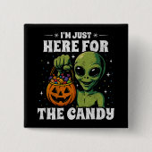 お菓子目当てな宇宙人 ハロウィンジョーク 缶バッジ (正面)