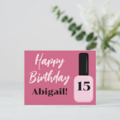 お誕生日おめでとう!トレンディなピンクのネイルポリッシュ ポストカード (スタンド正面)