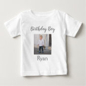 お誕生日の少年写真 ベビーTシャツ (正面)