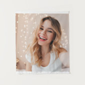 お誕生日の顔をパーソナライズ タペストリー (正面)