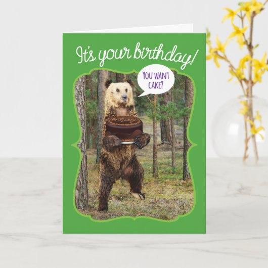 お誕生日ケーキおもしろいで森に忍び込む カード (黄色い花)