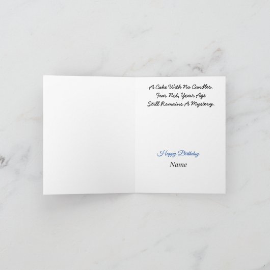 お誕生日ケーキとベーカースおもしろい誕生日カード カード (内部)