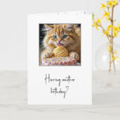 お誕生日ケーキをなめる カード (黄色い花)