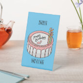 お誕生日ケーキ漫画イラストレーション 台座サイン (インサイチュ)