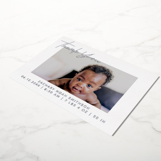 お誕生日パーソナライズされた発表カード 箔シーズンカード (回転した状態)