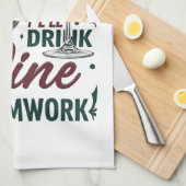 お調理師、ワインを飲む#Teamwork - Wine Lover キッチンタオル (四つ折り)