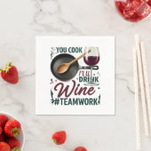 お調理師、ワインを飲む#Teamwork - Wine Lover スタンダードカクテルナプキン (インサイチュ)