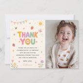 お転婆な3歳の誕生日フォト サンキューカード (正面)