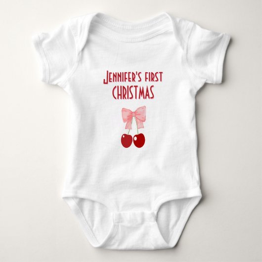 お辞儀とチェリー、赤ちゃんの初めてのクリスマス ベビーボディスーツ (正面)