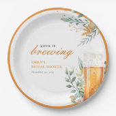 お酒の愛がにぎやかな結婚前パーティ ペーパープレート (正面)