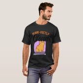 お風呂に入る猫の面白いミームシャワーCA Tシャツ (正面フル)