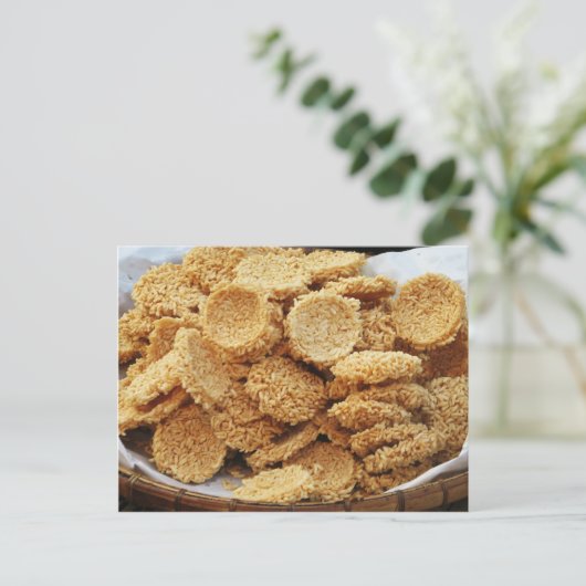 お餅を膨らませた～アジアのお菓子デザート食べ物 ポストカード (スタンド正面)