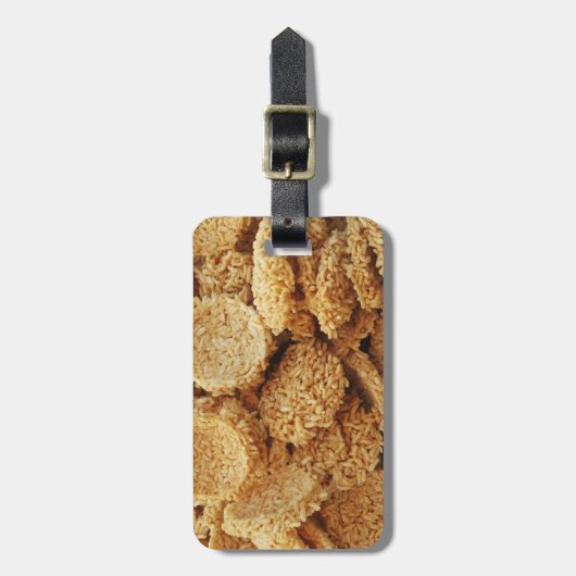 お餅を膨らませた~アジアのお菓子デザート食べ物 ラゲッジタグ (正面縦)