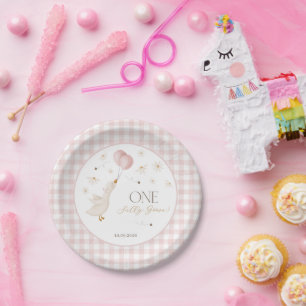 お馬鹿なガチョウの女の子 1歳の誕生日 ピンクのギンガム ペーパープレート
