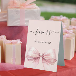 お favors のピンクの蝶結び テーブルテントサイン