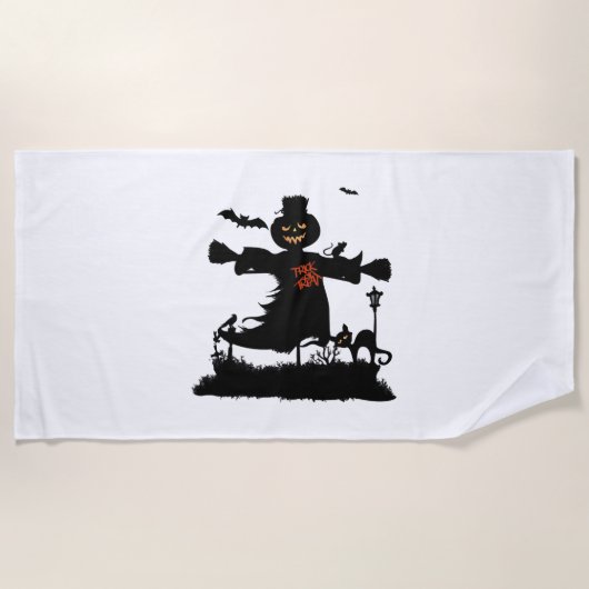 かかしと面白いハロウィーンデザイン ビーチタオル (正面)