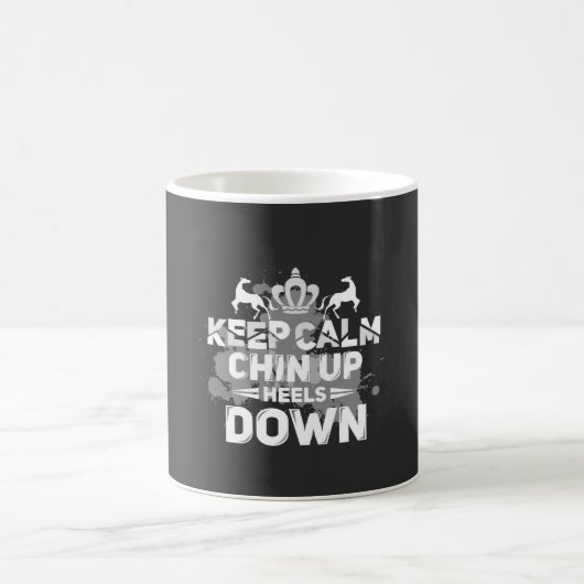 かかとの上の穏やかなChinを固定して下さい コーヒーマグカップ (中央)