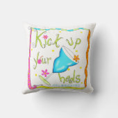 かかとを蹴る飲み物whimsy白い枕 クッション (裏面)