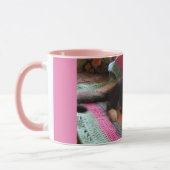 かぎ編みラグでかわいらしかわいいタキシード猫ありがとう マグカップ (左)