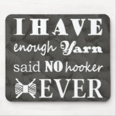 かぎ編み・不十分な糸フックアクラフツ暗い マウスパッド (正面)