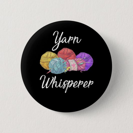 かぎ針中毒ヤーンラバーママおばあちゃん 缶バッジ (正面)