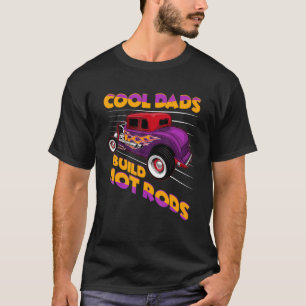 かっこいいパパは熱いホットロッドを作る ヴィンテージ ホットロッド ドラッグレース Tシャツ