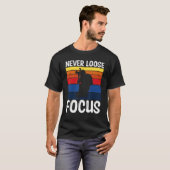 かっこいい写真術 写真家は焦点を失うな Tシャツ (正面フル)