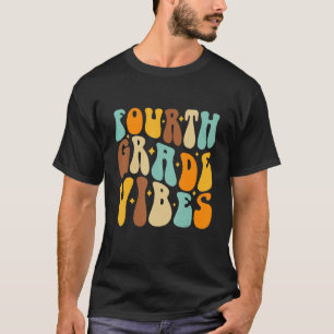 かっこいい こんにちは 4年生の雰囲気 レトロな先生のバック Tシャツ