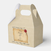 かつての時代を彷彿とさせる中世の蝋封筒の巻物 フェイバーボックス (裏面サイド)