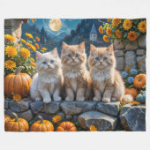 かぼちゃとラムを使ったふわふわした秋の子猫3 フリースブランケット (正面(横))