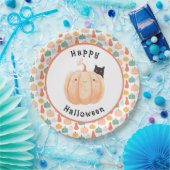 かぼちゃのハロウィーンにかこまれた、かわいい黒猫 ペーパープレート (パーティー)